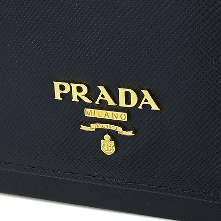 Prada(�����) 1M1290 ���� ���͸� �ΰ� ���� ���ǾƳ� ������ + ü�� ��Ʈ�� �̹���3 - ���̺��� �߰���ǰ