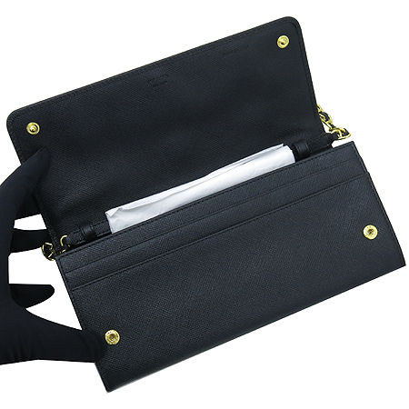 Prada(�����) 1M1290 ���� ���͸� �ΰ� ���� ���ǾƳ� ������ + ü�� ��Ʈ�� �̹���4 - ���̺��� �߰���ǰ