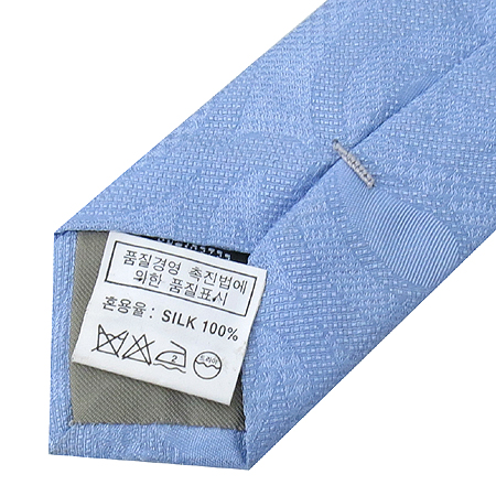 Armani(���������Ƹ�����) 100%��ũ ��Ÿ�� �̹���4 - ���̺��� �߰���ǰ