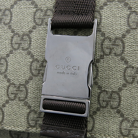 Gucci(����) 122373 GG �ΰ� PVC ũ�ν��� �̹���3 - ���̺��� �߰���ǰ