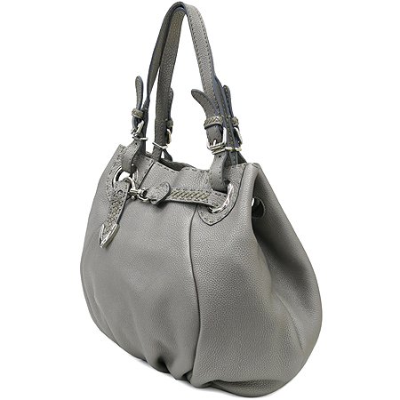 Fendi(���) 8BN595 00NDU F0UU0 �������� �ǹ���Ż�� ����ΰ� ��Ʈ��� ��Ʈ�� �̹���3 - ���̺��� �߰���ǰ