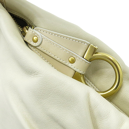 Ferragamo(��󰡸�) 21 6421 ������ ��Ŭ ���� ȣ�� ����� �̹���5 - ���̺��� �߰���ǰ