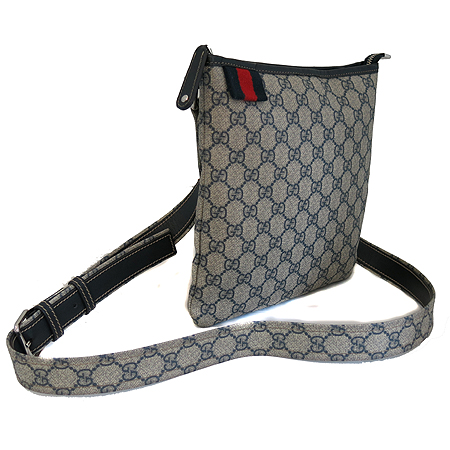 Gucci(����) 246413 GG �ΰ� �Ｑ��Ƽġ ��� PVC ũ�ν��� [�ϻ����] �̹���2 - ���̺��� �߰���ǰ