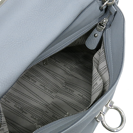 Ferragamo(��󰡸�) 21 A896 �׷��� ���� ���� ��ġ�Ϸΰ� ���Ǿ� 2WAY �̹���6 - ���̺��� �߰���ǰ