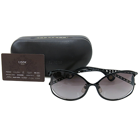 ����Ŭ�ھ  ���۶�