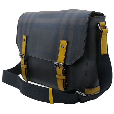 Burberry(������) ����ũüũ PVC �ӽ��͵� ���� ȥ�� �޽��� ũ�ν��� �̹���3 - ���̺��� �߰���ǰ