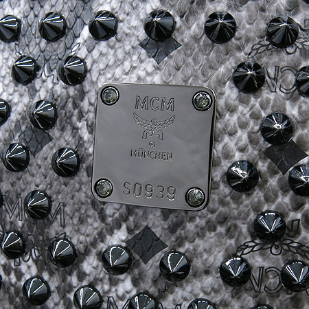 MCM(������) MMK3AXL31BK001 ���佺 ������ũ���� PVC ���������� ȥ�� ����ȿ���� X���� ���� [SPECIAL EDITION] �̹���5 - ���̺��� �߰���ǰ