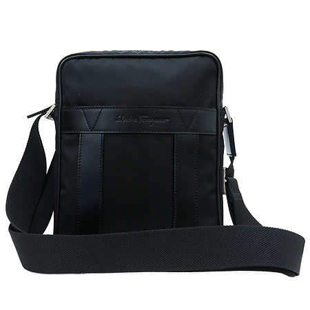 ��󰡸�  ũ�ν���