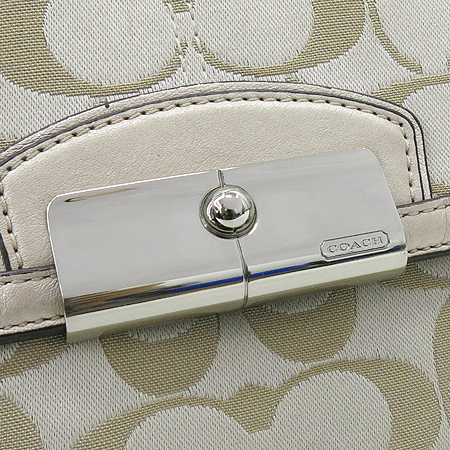 Coach(��ġ) ������ �ñ׳�ó �ΰ� �к긯 �̴� ����� �̹���5 - ���̺��� �߰���ǰ