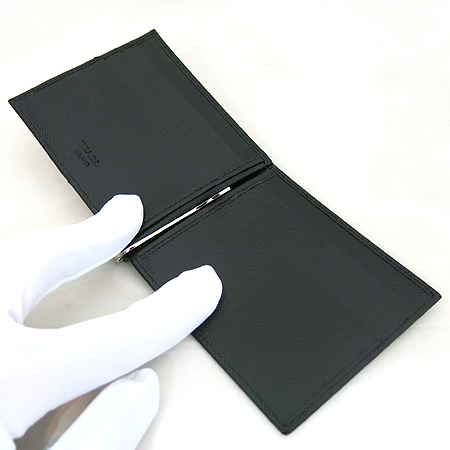 Prada(�����) 2M1077 SAFFIANO NERO ���ǾƳ� ���� �ΰ������� 6ũ����ī�� �Ӵ�Ŭ�� [�ϻ����] �̹���4 - ���̺��� �߰���ǰ