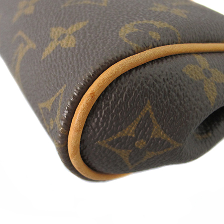 Louis Vuitton(���̺���) M95567 ���׷� ĵ���� ����Ŭ��ġ 2WAY [�̾��������] �̹���4 - ���̺��� �߰���ǰ