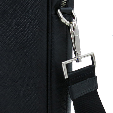 Prada(�����) ���� ���ǾƳ� �������� + ��� ��Ʈ�� �̹���4 - ���̺��� �߰���ǰ