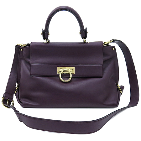 Ferragamo(��󰡸�) 21 A896 ���ǵ� ���� ����Ż ��ġ�� ����Ŭ ���Ǿ� ��Ʈ�� + �����Ʈ�� �̹���2 - ���̺��� �߰���ǰ