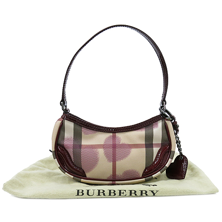 ������  �����