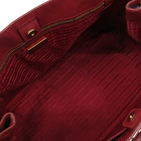 Prada(�����) BN1844 �ﰢ �ΰ� ��� ���� ���ǾƳ� ��Ʈ�� �̹���7 - ���̺��� �߰���ǰ