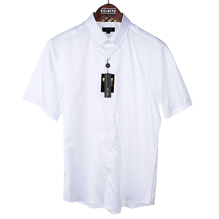 �ڽ�  ����