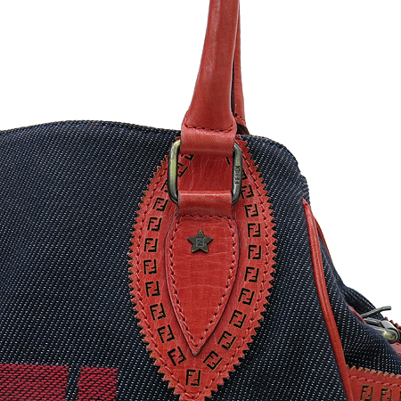 Fendi(���) 8BN157 FF �ΰ� �ڰ��� ��Ʈ�� �̹���3 - ���̺��� �߰���ǰ