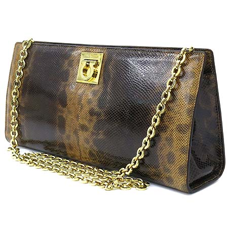 Ferragamo(��󰡸�) 21 2412 ���� ���� ���� Ŭ��ġ �� ü�� ����� + ���� �ſ� �̹���3 - ���̺��� �߰���ǰ