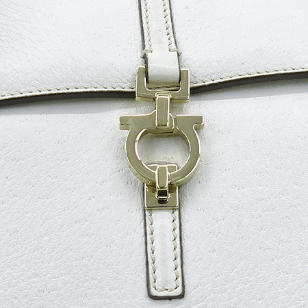 Ferragamo(��󰡸�) 21 3387 ���� ��ġ�� ��� ȭ��Ʈ ���� ����� �̹���4 - ���̺��� �߰���ǰ