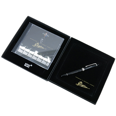 ������  ������