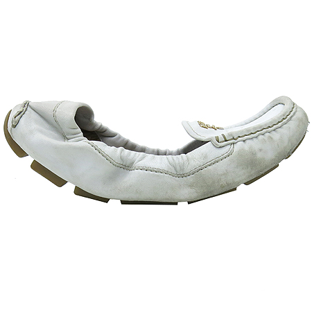 Prada(�����) ȭ��Ʈ���� ����ΰ� �÷� ���� �̹���3 - ���̺��� �߰���ǰ