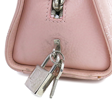 Dior(ũ����î���) ��ũ���� ��� ����ΰ� �̴� ��Ʈ�� �̹���3 - ���̺��� �߰���ǰ