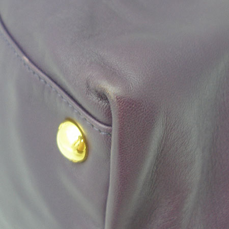 Prada(�����) BN1601 ����ΰ� ���� NAPPA(����) ������� ��Ʈ�� �̹���3 - ���̺��� �߰���ǰ