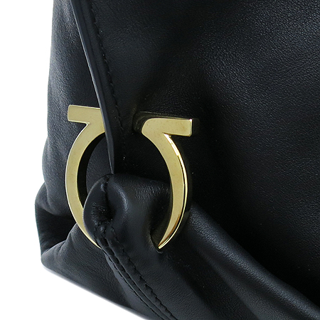 Ferragamo(��󰡸�) 21 A871 ���� ���� ���� ��ġ�� ��� ���Ǿ� 2-WAY �̹���5 - ���̺��� �߰���ǰ