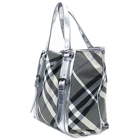 Burberry(������) �׷��� ��Ʈ üũ �ǹ� ��Ż�� ����� �̹���3 - ���̺��� �߰���ǰ