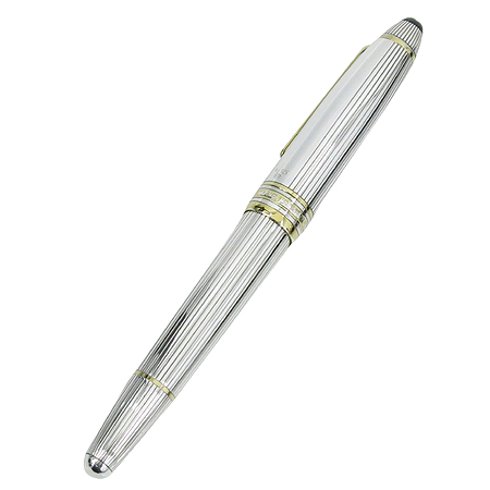 ������  ������