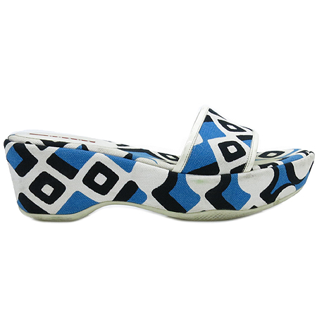 Prada(�����) ĵ���� ������ ������ �̹���3 - ���̺��� �߰���ǰ