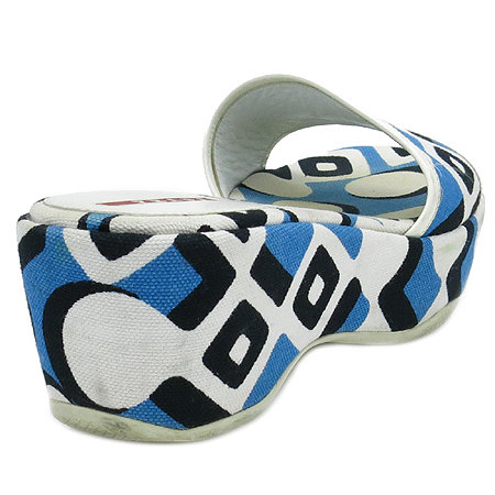 Prada(�����) ĵ���� ������ ������ �̹���4 - ���̺��� �߰���ǰ