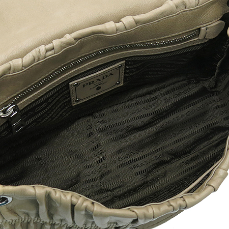 Prada(�����) B4695C ������ �÷� ���� ������ ���� ü�� ����� �̹���6 - ���̺��� �߰���ǰ