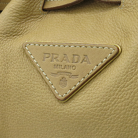 Prada(�����) BR3571 �ﰢ�ΰ� ������ ���� ���ָӴ� ����� �̹���5 - ���̺��� �߰���ǰ