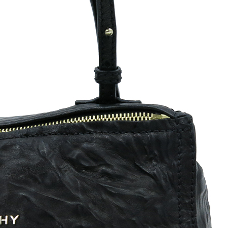 GIVENCHY(�����) BB05253004 001 ���� ��Ŭ ����Ų �̴� �ǵ��� ũ�ν��� [�б�������] �̹���4 - ���̺��� �߰���ǰ