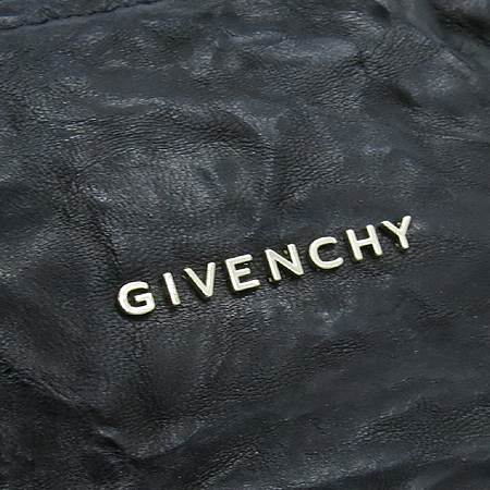 GIVENCHY(�����) BB05253004 001 ���� ��Ŭ ����Ų �̴� �ǵ��� ũ�ν��� [�б�������] �̹���5 - ���̺��� �߰���ǰ