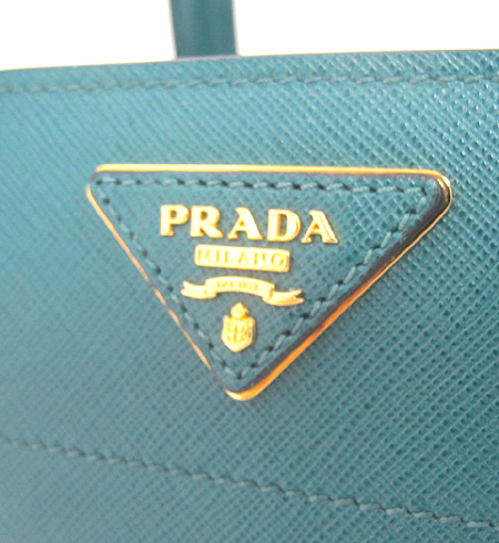 Prada(�����) BN2606 ���� �ΰ� ���ǾƳ�(SAFFIANO) ����Ʈ(SOFT) 2WAY [�д����] �̹���4 - ���̺��� �߰���ǰ