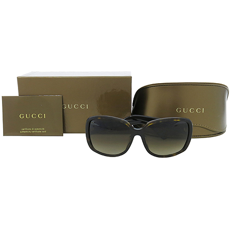 ����  ���۶�