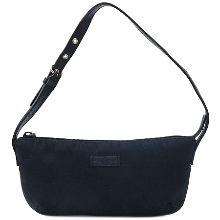 ����  �����