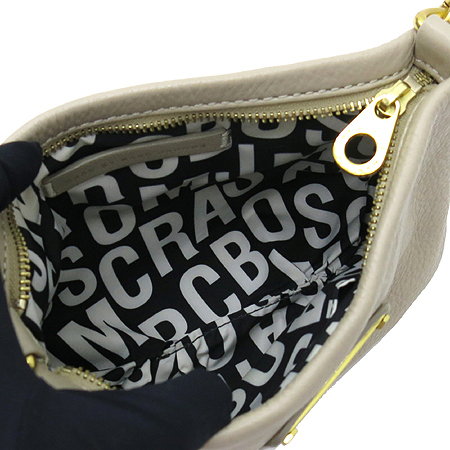 Marc By MarcJacobs (��ũ���̸�ũ�����߽�) ��� ��Ż �ΰ� ������ ���� Ŭ��ġ �� ũ�ν��� �̹���6 - ���̺��� �߰���ǰ