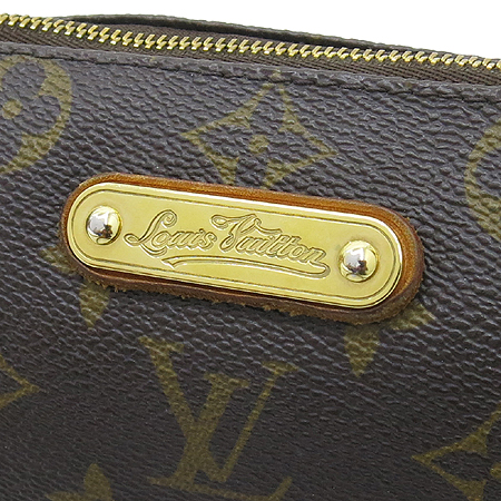 Louis Vuitton(���̺���) M95567 ���׷� ĵ���� ����Ŭ��ġ ü�� 2WAY [�б�������] �̹���3 - ���̺��� �߰���ǰ