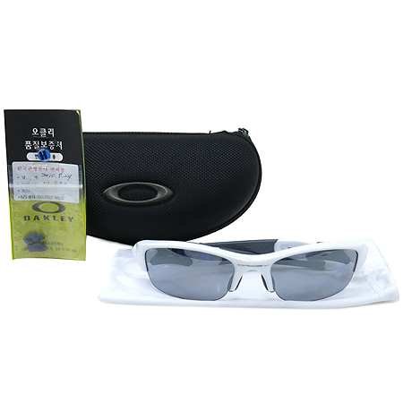 ��Ŭ��  ���۶�