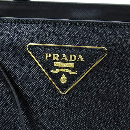 Prada(�����) BN1874 ���� ���ǾƳ� ���� ��Ʈ�� + ��� ��Ʈ�� [�б�������] �̹���4 - ���̺��� �߰���ǰ