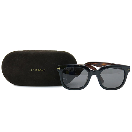 ������  ���۶�