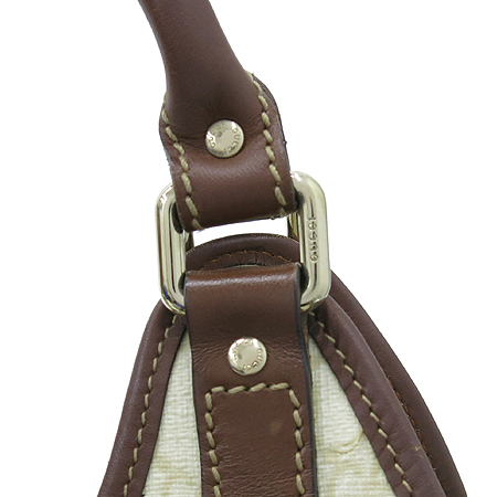 Gucci(����) 203494 GG�ΰ� PVC ���� ���� Ʈ���� ��Ʈ�� �̹���4 - ���̺��� �߰���ǰ