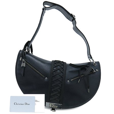 ���  �����