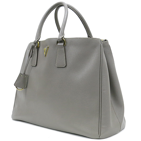 Prada(�����) BN1786 SAFFIANO LUX ARGILLA ���ǾƳ� ���� �׷��� ����ΰ� ��Ʈ�� �̹���3 - ���̺��� �߰���ǰ