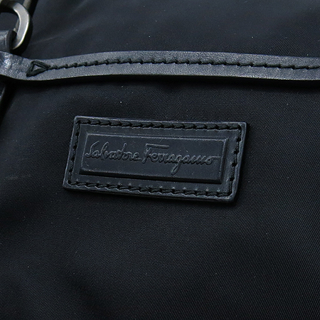 Ferragamo(��󰡸�) 24 9566 ���� �÷� �к긯 ���� Ʈ���� ��Ʈ�� �̹���4 - ���̺��� �߰���ǰ