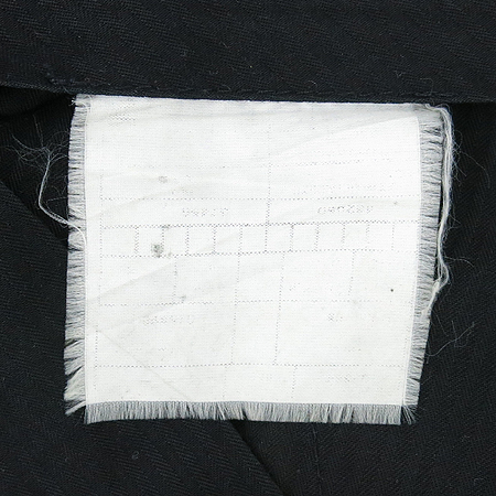 Armani COLLEZIONI(�Ƹ����� �÷�������) ��Ʈ������ ���� �̹���5 - ���̺��� �߰���ǰ