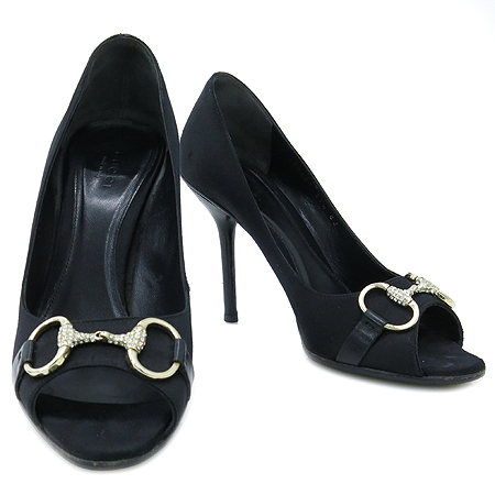 ����  ����